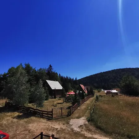 Vikendica Dana דירה מיטרובאץ